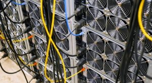 Riot purchases BTC miners worth $290M from MicroBT